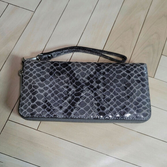 Michael Kors Grey Black Snakeskin Embossed Leather Wallet - Picture 8 of 15